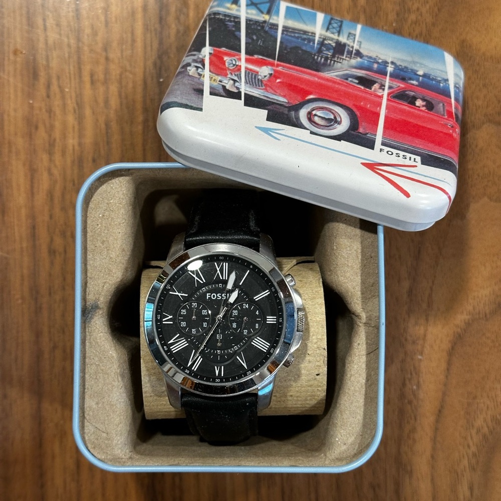Men’s Fossil watch